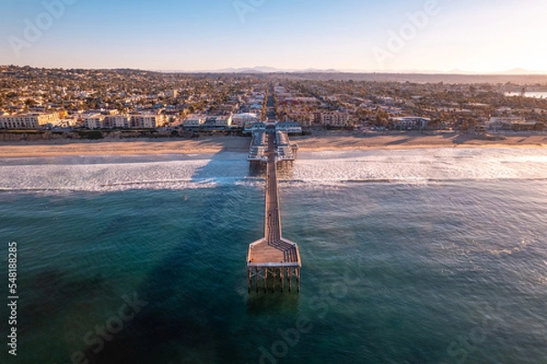 Obraz Pier at Mission Beach in San Diego in the Early Morning