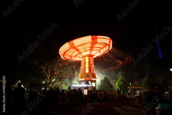 Fototapeta Moomba carousel