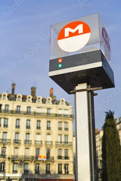 Fototapeta Stacja metra w Lyonie Bellecour Buildings w centrum miasta