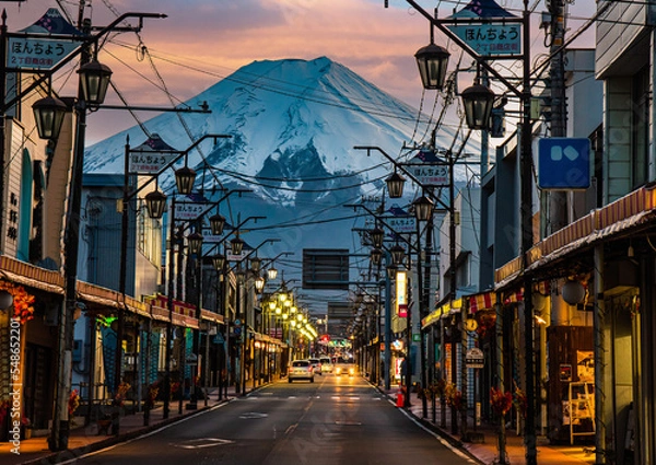Fototapeta 富士山と商店街