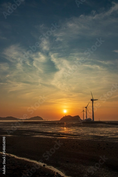 Fototapeta sunset at the beach