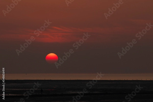 Fototapeta sunset at the beach