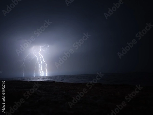 Obraz lightning in the sea