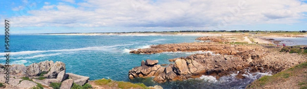 Fototapeta La pointe de La Torche is a top surfing spot in Brittany for surfing. The turquoise color of the sea and the white sand beach will make you believe that you are in the Caribbean Sea
