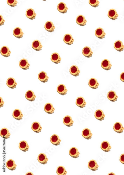 Fototapeta Pattern made with strawberry cookies and white background