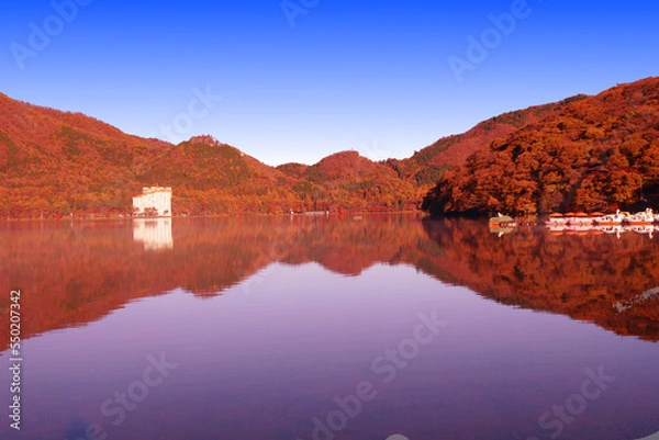 Fototapeta 秋の榛名湖