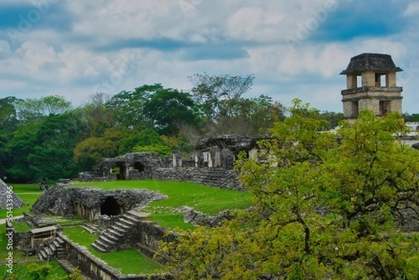 Fototapeta Palenque city ,Chiapas .UNESCO Heritage site. Palenque is thought to have been populated from 226BC to around 799AD. The settlement flourished in the 7th Century under the rule of Lord Pakal.