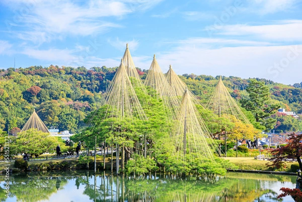 Obraz 秋の兼六園　石川県金沢市　Kenrokuen in autumn. Ishikawa Prefecture, Kanazawa City.
