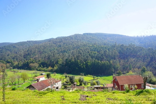 Obraz 自然が美しいヨーロッパの田舎の町