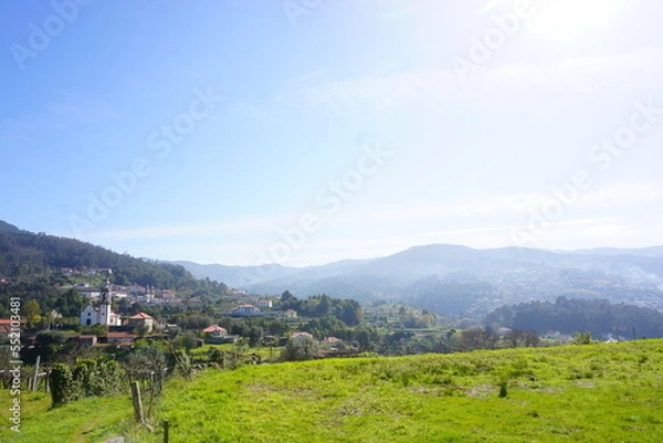 Obraz 自然が美しいヨーロッパの田舎の町