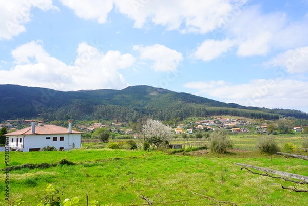 Obraz 自然が美しいヨーロッパの田舎の町