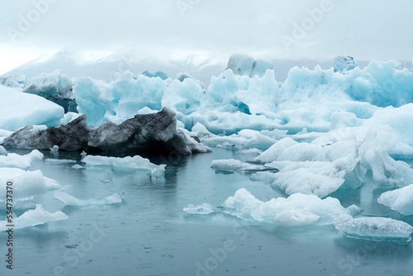 Obraz iceberg mountains in iceland glacier lagoon