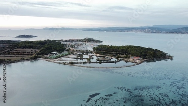 Fototapeta panorama of coastal city