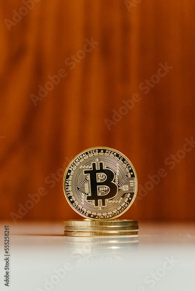 Obraz bitcoin golden coin