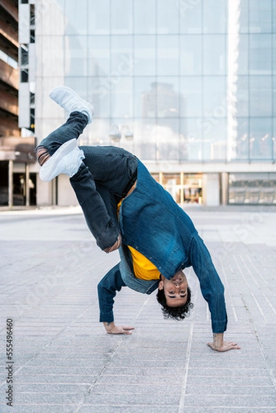 Fototapeta Cool Street Dancer Practicing