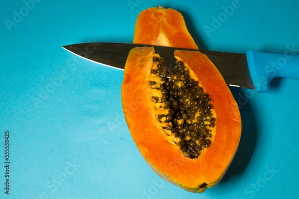 Obraz Juicy papaya in close proximity