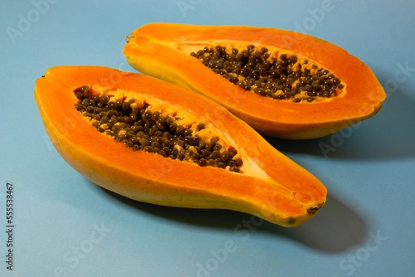 Obraz Juicy papaya in close proximity