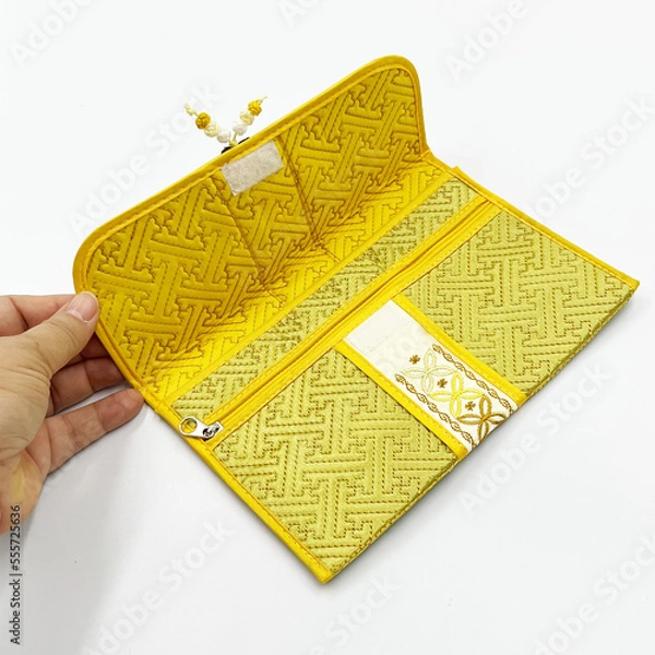 Obraz Asian Embroidered bag open