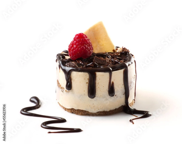 Fototapeta ciasto z czekoladą i malinami