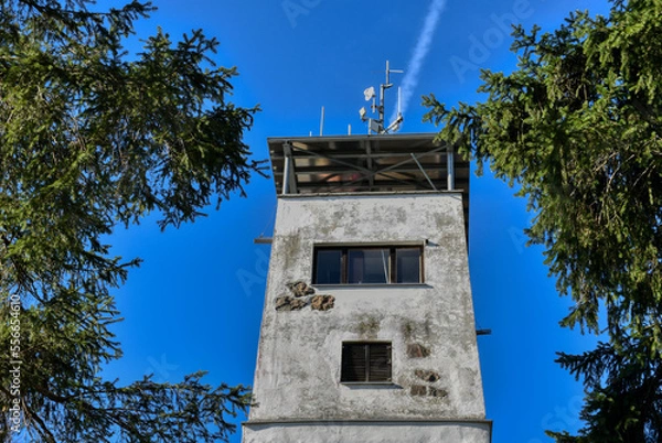 Fototapeta Giselawarte, Lichtenberg, Linz, Aussichtswarte, Turm, Aussichtsturm, Gipfel, Stein, Oberösterreich, Mühlviertel, Böhmerwald, Aussicht, Aussichtspunkt, Granit, Kalkverputz, Alpenverein, Stockwerk, Auss