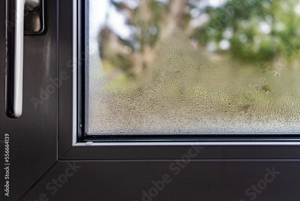 Obraz drops on the glass