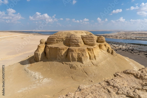 Obraz Faiyum desert oasis seen from the top of a rock formation.