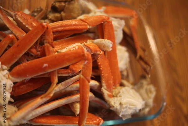 Fototapeta Shellfish on a dinner plate 