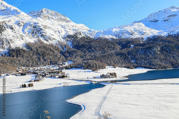 Obraz Silvaplana lake in winter from high view to Piz Corvatsch in Engadine in Switzerland