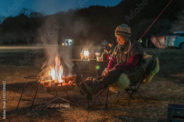 Fototapeta 焚火でリラックス