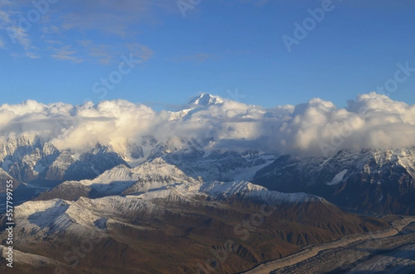 Fototapeta mountains and clouds