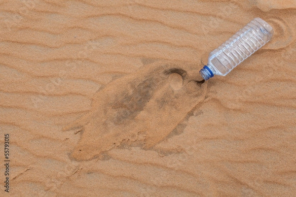 Obraz bottle in the desert