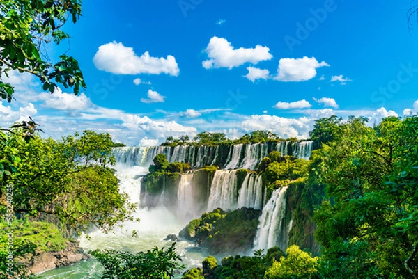 Obraz Part of The Iguazu Falls seen from the Argentinian National Park