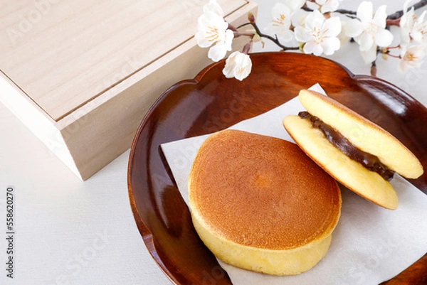 Fototapeta どら焼きの贈り物　春のイメージ