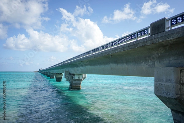 Obraz 水平線と池間大橋 宮古島