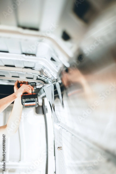 Obraz Blech am Schrauben 