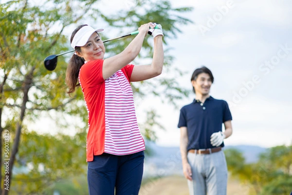 Fototapeta ゴルフをする男女
