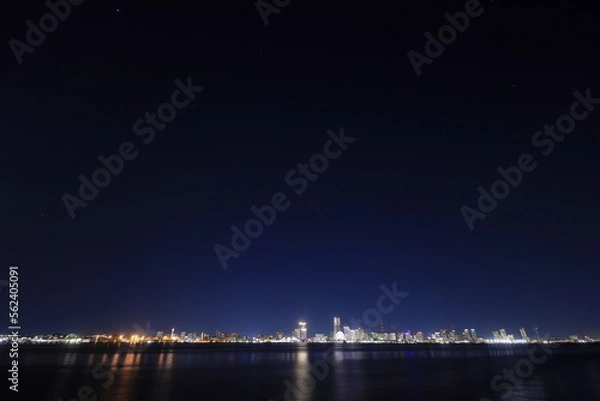 Fototapeta 大黒ふ頭から見た横浜みなとみらい21 (神奈川・横浜) (夜景)