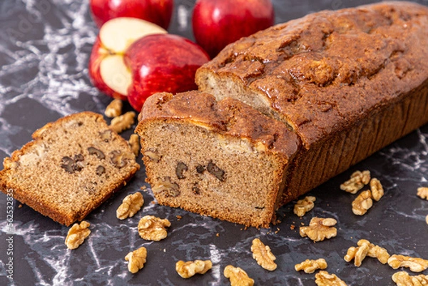 Obraz apple and walnut pudding ready to eat