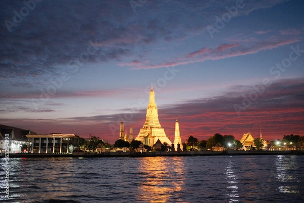 Obraz Twilight over Wat Arun