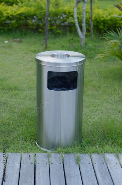 Obraz trashcan