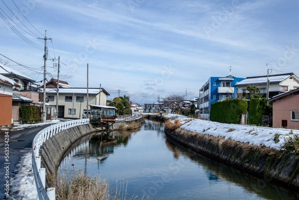 Obraz 初雪が降った町の風景 鳥取県 湖山町