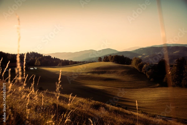 Fototapeta Sunset in the mountains