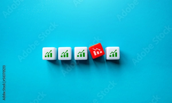 Obraz Falling profit plans. Fall of income. Loss ratio. Problem indicators. Crisis and loss of money. Surplus budget, deficit.