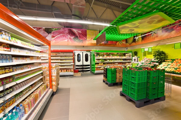 Fototapeta VITEBSK, BIAŁORUŚ - 19 lipca: Centrum handlowe „Hanna” w