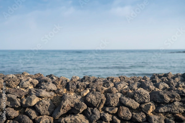 Obraz 제주도 화강암 돌담길을 뒤로 펼쳐진 아름다운 바다와 하늘, 아름다운 풍경