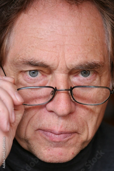 Fototapeta bild eines mannes mit brille