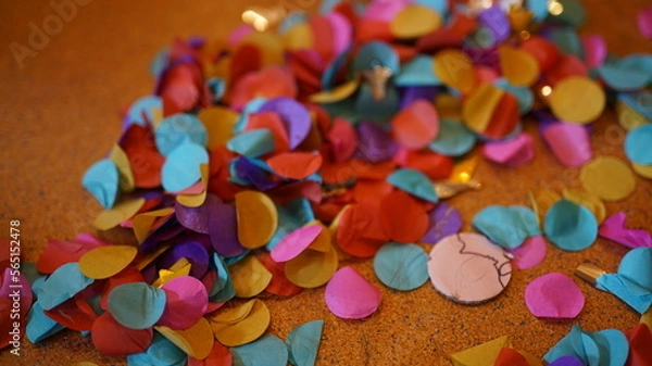 Fototapeta konfetti