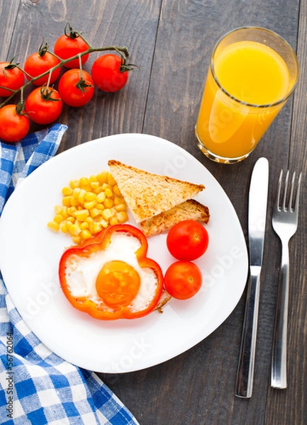 Obraz Fried egg in sweet paprika