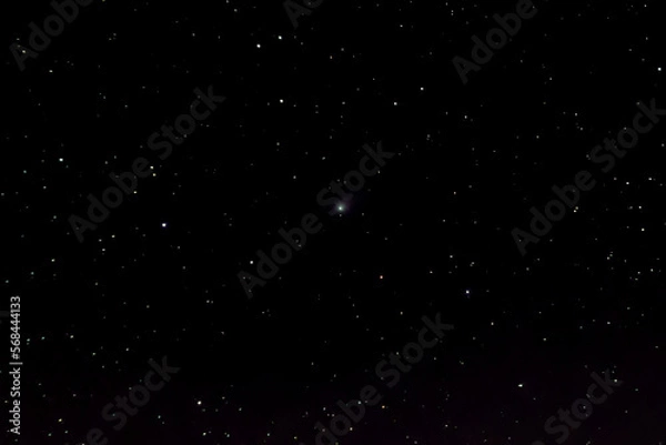 Fototapeta Comet C2022 E3 (ZTF) in the night sky. Shot in one frame.