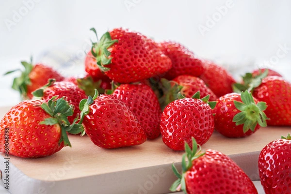 Fototapeta 苺-とちおとめ